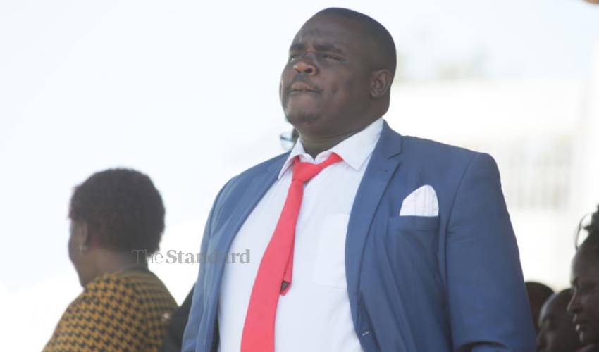 His shoe size dropped to 44 from 45