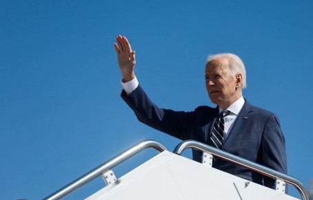 Russia bars entry to Biden and Canada's Trudeau