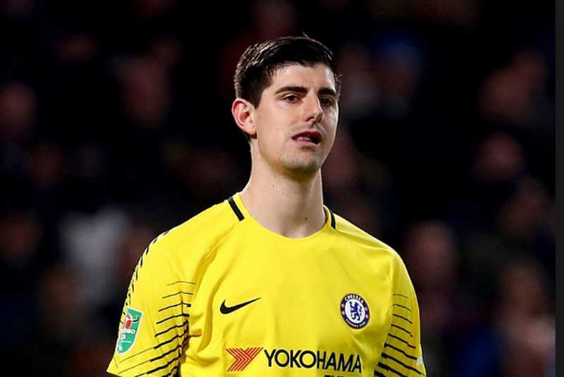 Courtois sends warning to Chelsea board over Real Madrid transfer