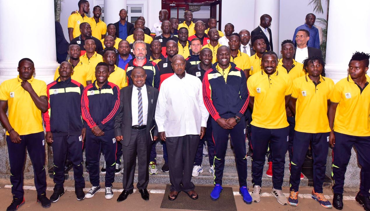 Yoweri Museveni meets Uganda Cranes, says better diet will improve players’ ‘shots’ (Photos)  