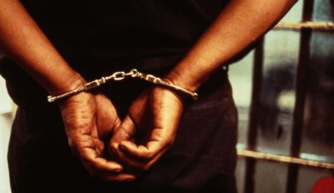 Two policemen arrested for stealing Sh800,000 from foreigner in Nairobi