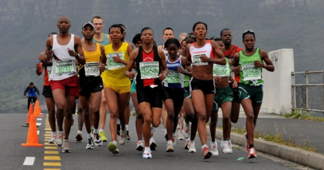 Will Kenyans beat South African standard marathon record holder in Cape Town?