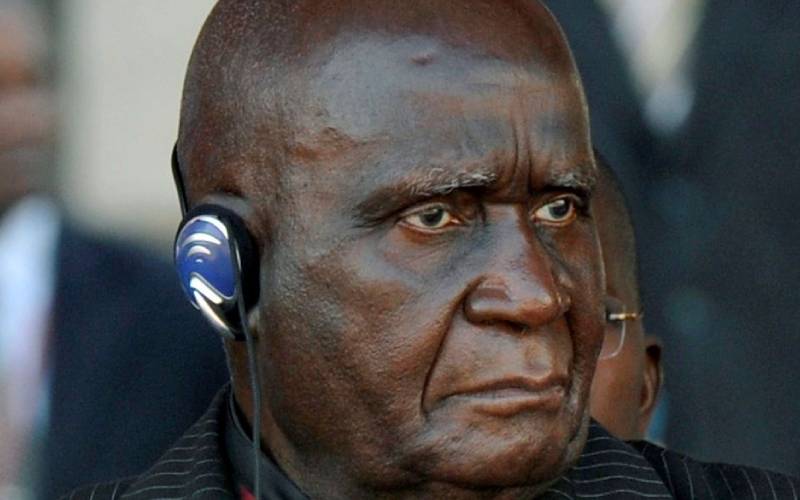 Zambian ex-president Kaunda's burial begins despite court challenge