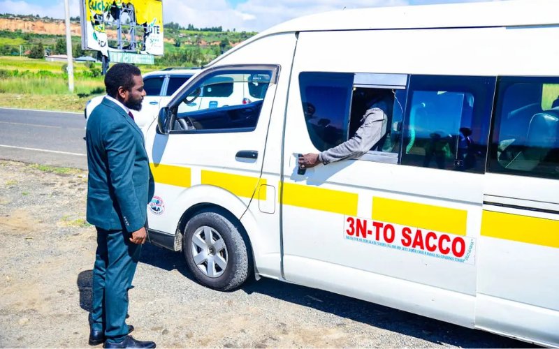PHOTOS: Ol Kalou MP-elect Sammy Kamau boards matatu to Parliament for swearing-in
