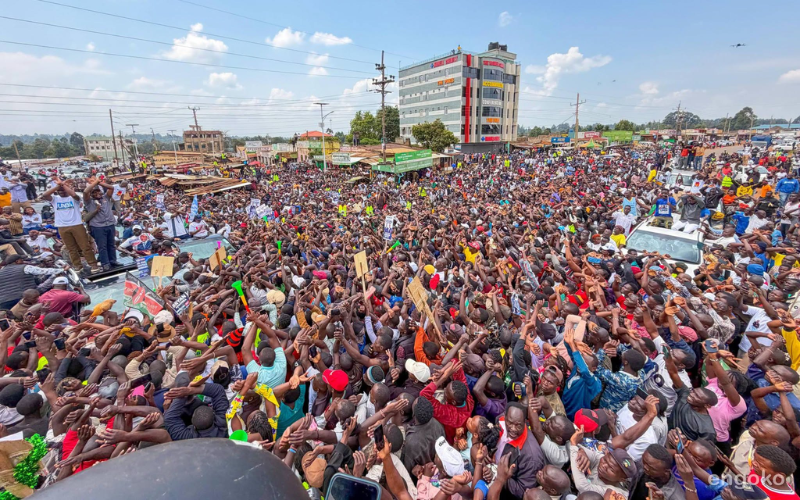 PHOTOS: Thousands throng Bungoma streets to receive Sifuna's Linda Mwananchi team