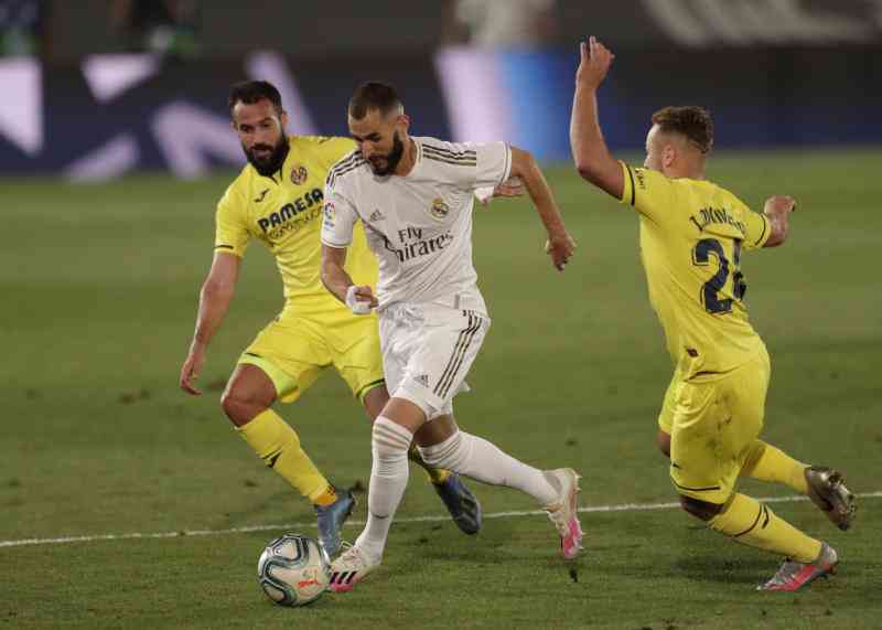 in his hands' - referring to benzema's bandaged