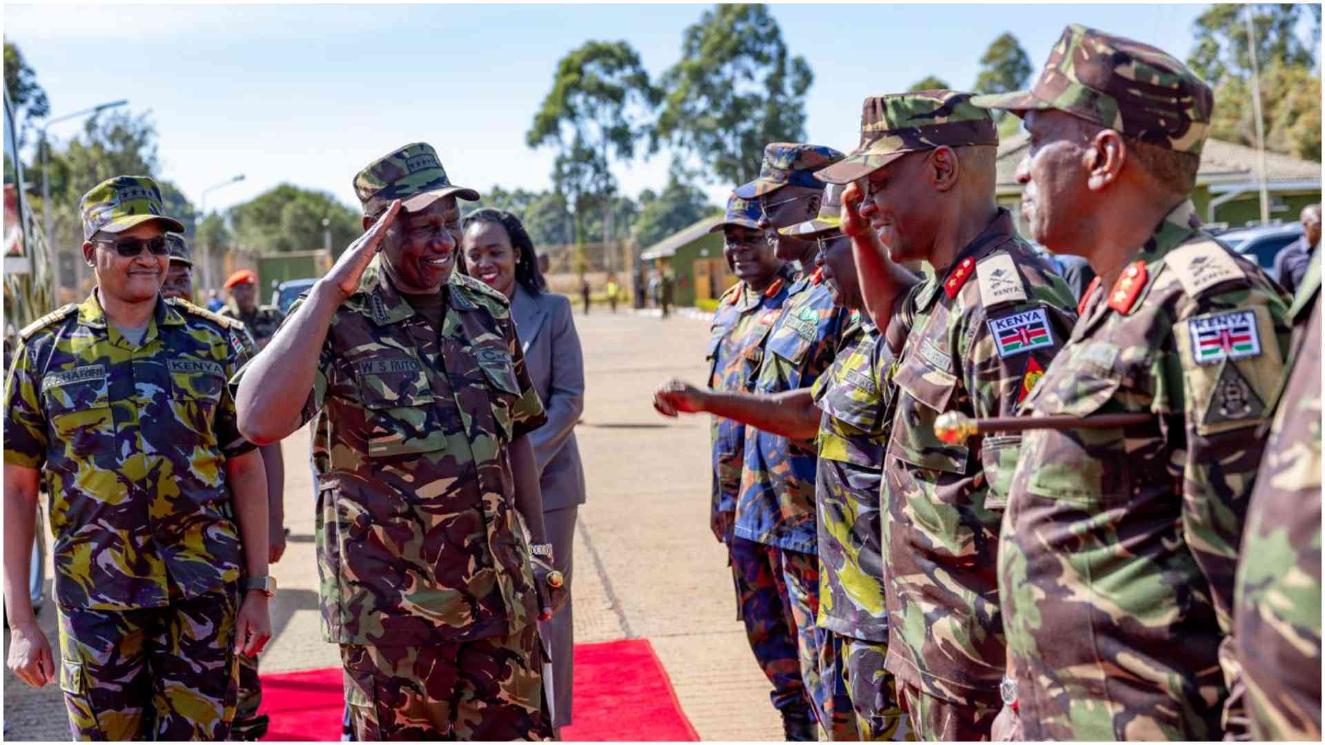 7 photos of President Ruto in full military fatigue at Moi Barracks in Eldoret