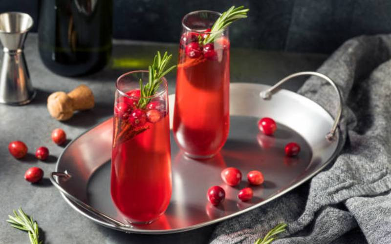 Cocktail bar: The Poinsettia