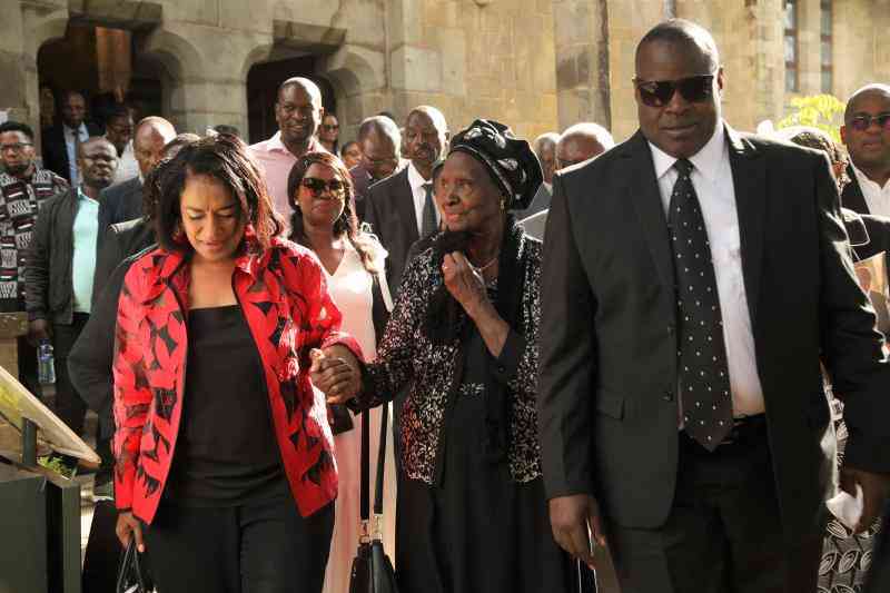 Photos: 9 emotional moments as Kenya bids farewell to legendary broadcaster Leonard Mambo Mbotela
