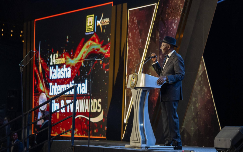PHOTOS: President Ruto dazzles in sleek black tux, fedora during Kalasha Awards