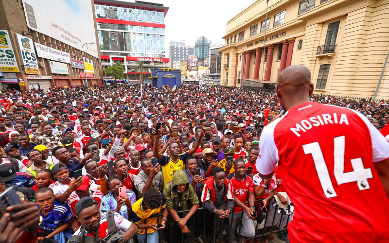 PHOTOS: Arsenal fans flood Nairobi CBD in title celebration amid replica trophy debate