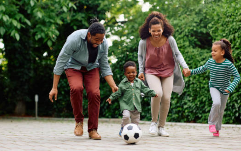 Why parents should never ignore a child's invitation to play