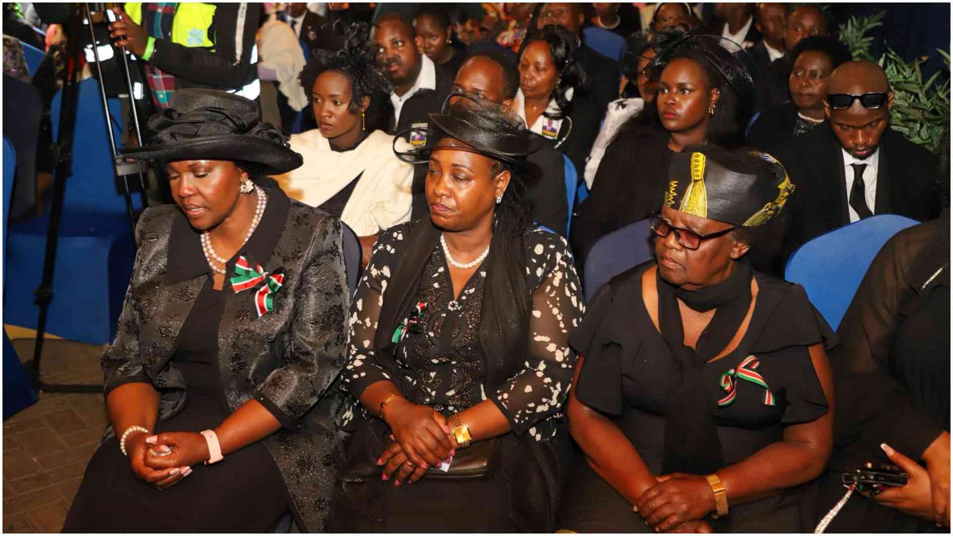 Photos: Sombre moments as leaders, family escort Ol Kalou MP Kiaraho home in Tigoni