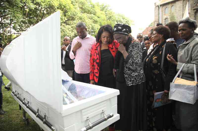 Photos: 9 emotional moments as Kenya bids farewell to legendary broadcaster Leonard Mambo Mbotela
