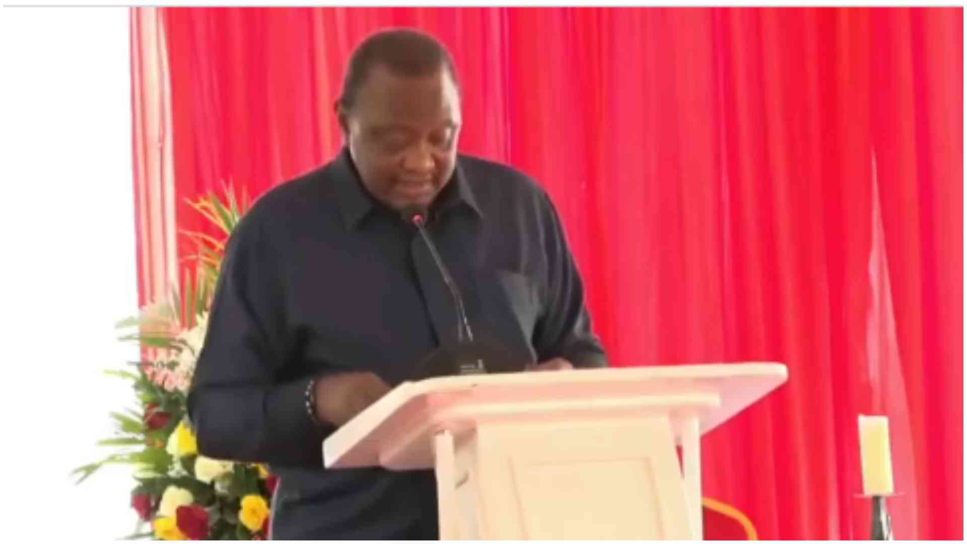 Uhuru embraces 'Sponyo' nickname, leaves mourners in stitches at Murang'a burial
