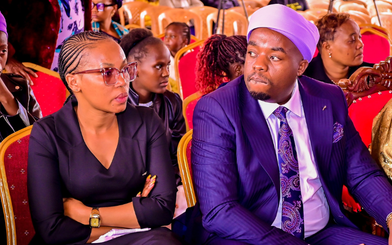 PHOTOS: Tears, grief as Karangu Muraya bids emotional farewell to brother Kariithi