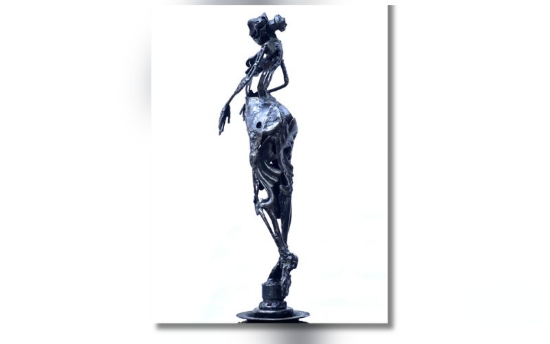 Artist Adlan Yousif explores loss through fragmented sculptures