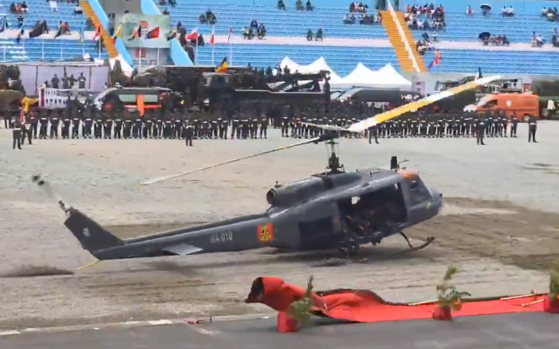 VIDEO: Nigerian Army pilot goes viral with dramatic helicopter landing mid-simulation