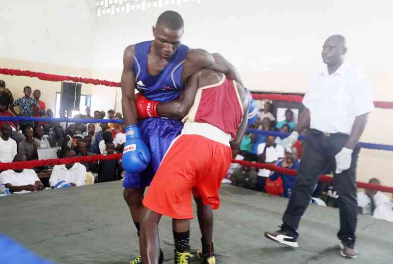 Year Ender: For Kenyan boxers, they have been all bark, no bite