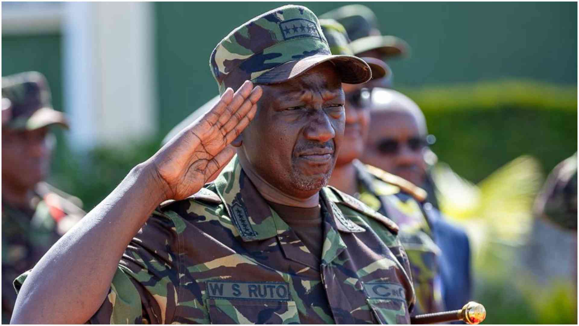 7 photos of President Ruto in full military fatigue at Moi Barracks in Eldoret