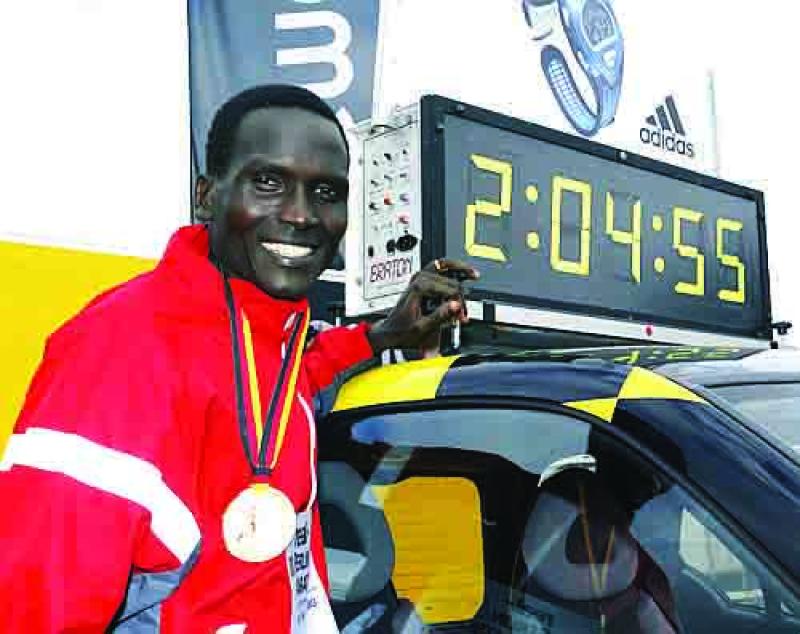 Pemegang rekor maraton dunia Kenya : Olahraga standar
