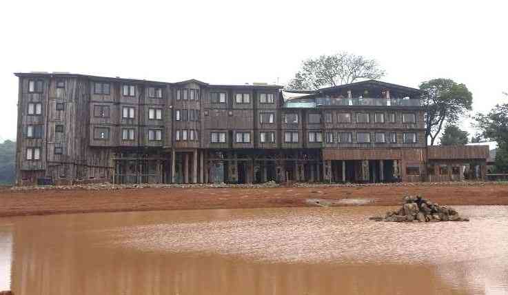 Iconic 'Queen's hotel' reopens after a three-year closure