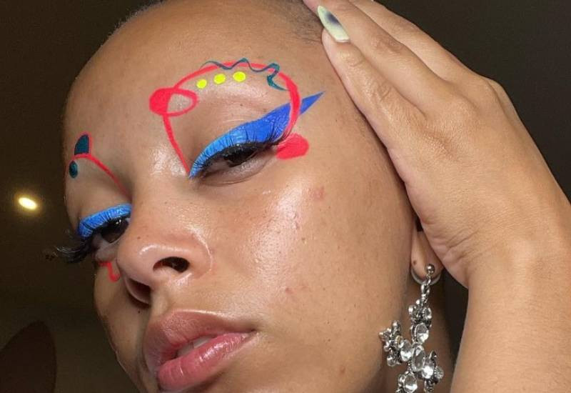 Would you rock Doja Cat's new no-eyebrow look? - The Standard Entertainment