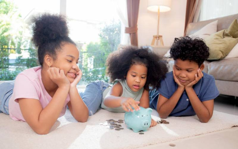 Money talk at the dinner table: Teach children value