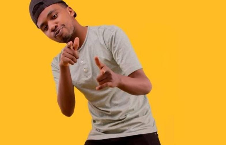 Chris Em: How I almost lost my guitar to robbers in Kamukunji