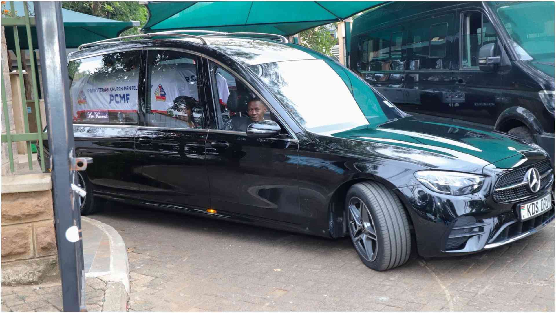 Photos: Sombre moments as leaders, family escort Ol Kalou MP Kiaraho home in Tigoni