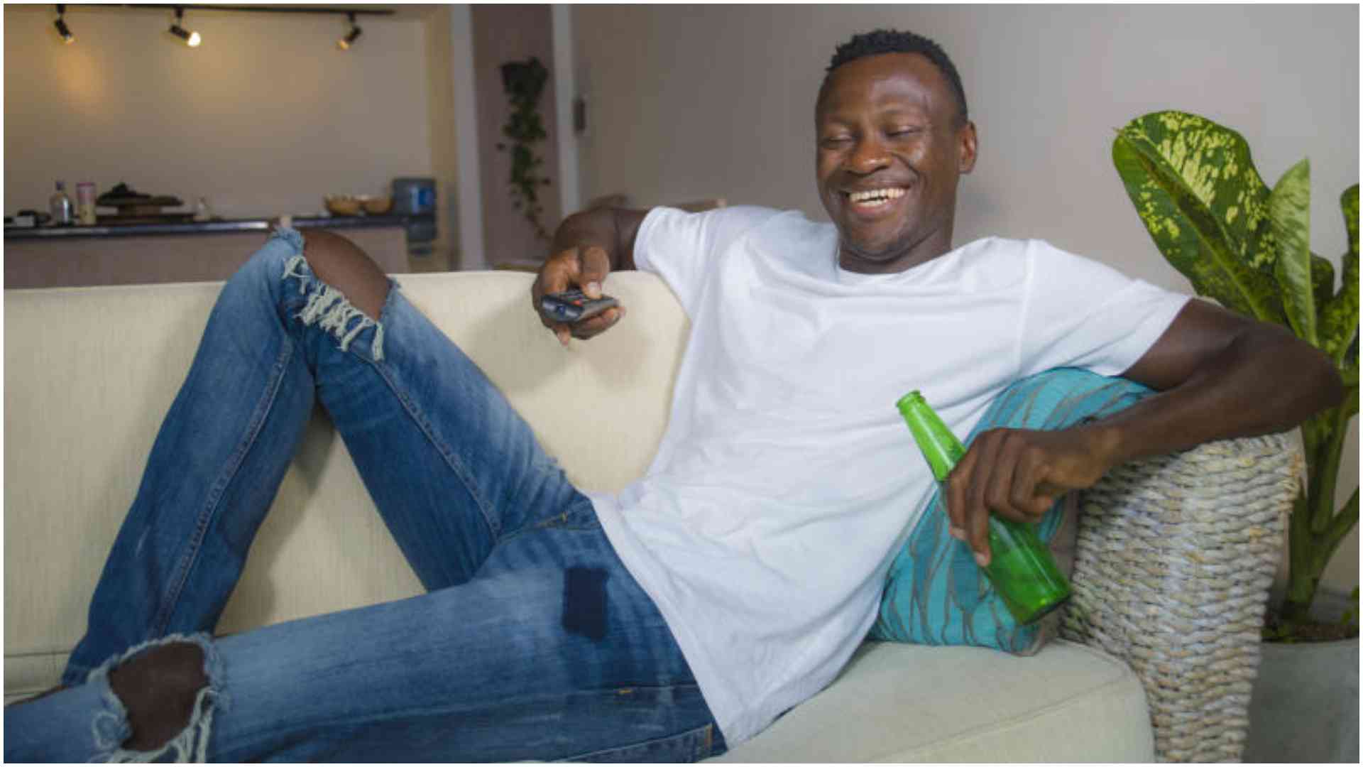 Living alone: Why more men are dying single and childless