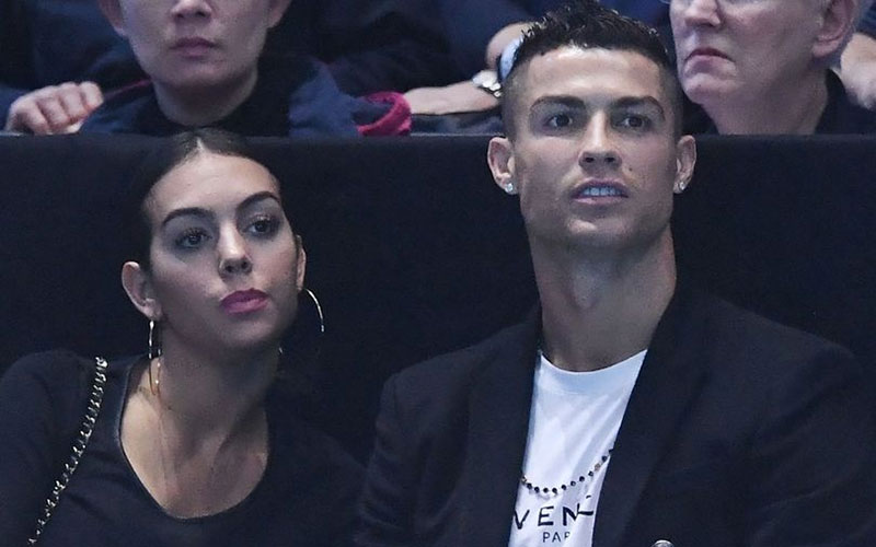 What Christiano Ronaldo's girlfriend Georgina Rodriguez does to