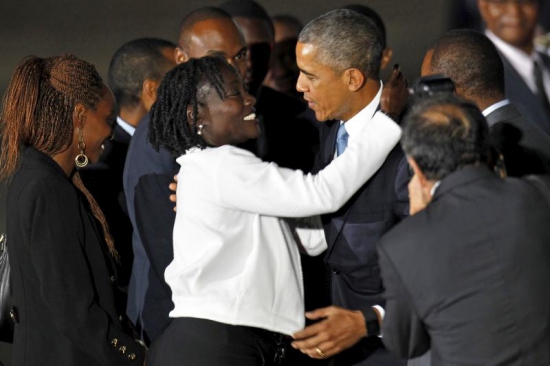 Dr Auma Obama welcoming his brother POTUS to Kenya