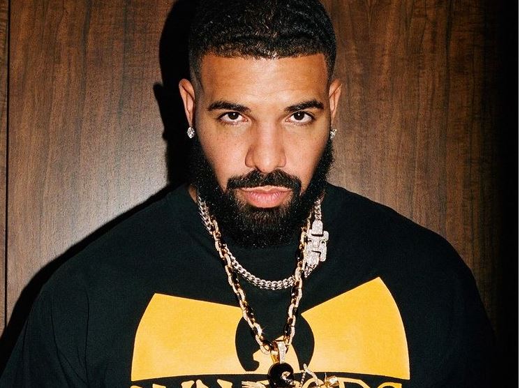Drake mocked for looking like Justin Bieber after debuting dramatic new ...